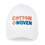 Casquette blanche avec logo Cotton Woven coloré